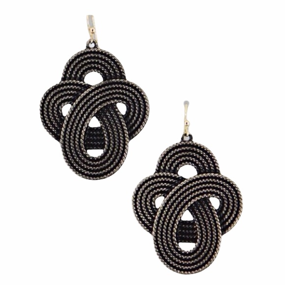 Jewelry - 3 for 15🎀Black & gold knot earrings